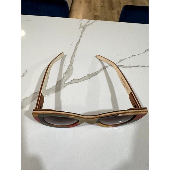 Handmade Brazil Wooden Sunglasses – Cat Eye Colorblock Frames, Retro Eco Style - Picture 2 of 4